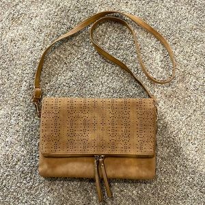 Gently used purse with adjustable strap